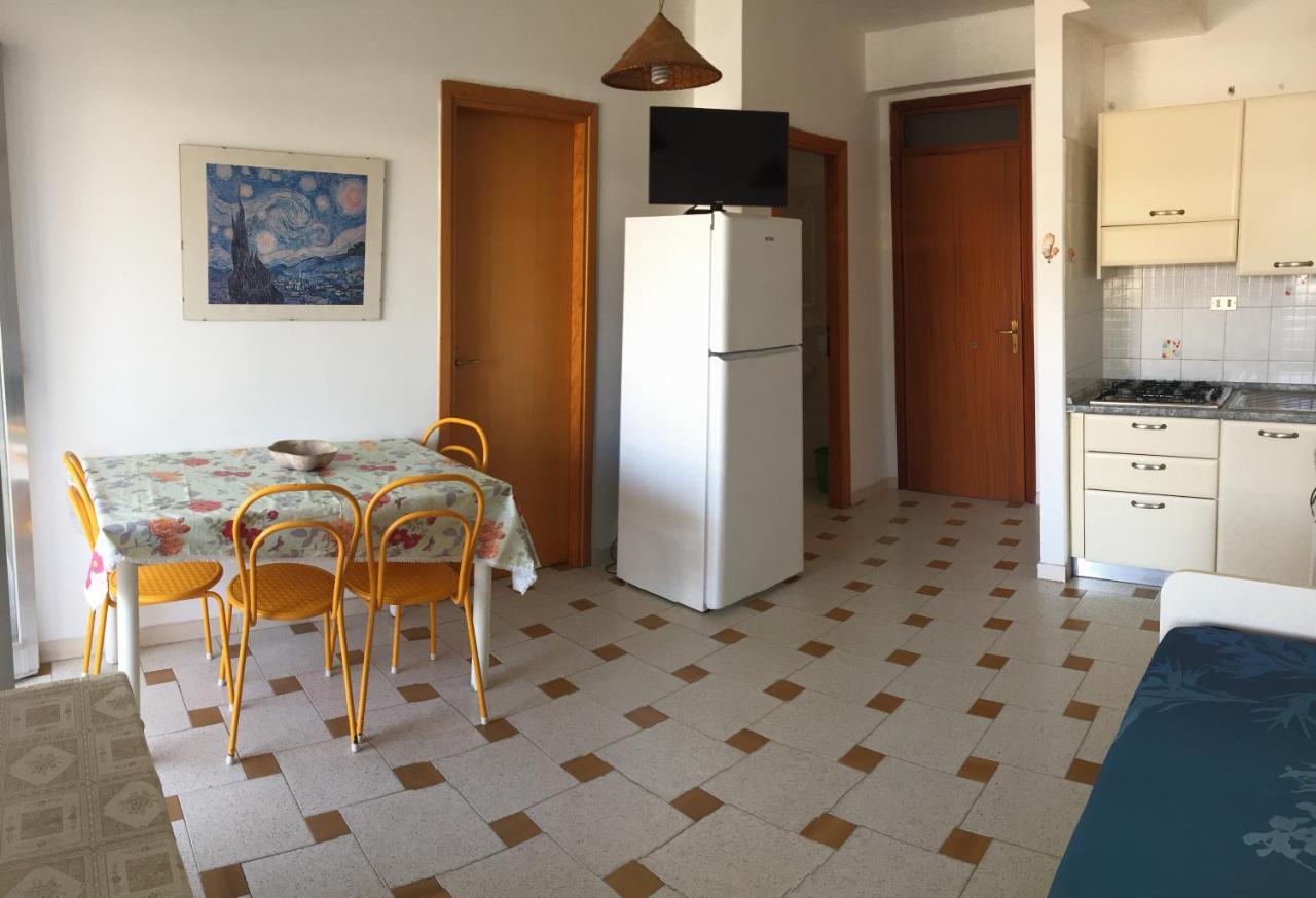 Le Zagare Apartments SantʼAlessio Siculo 外观 照片