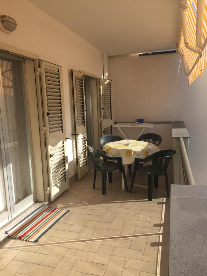 Le Zagare Apartments SantʼAlessio Siculo 外观 照片