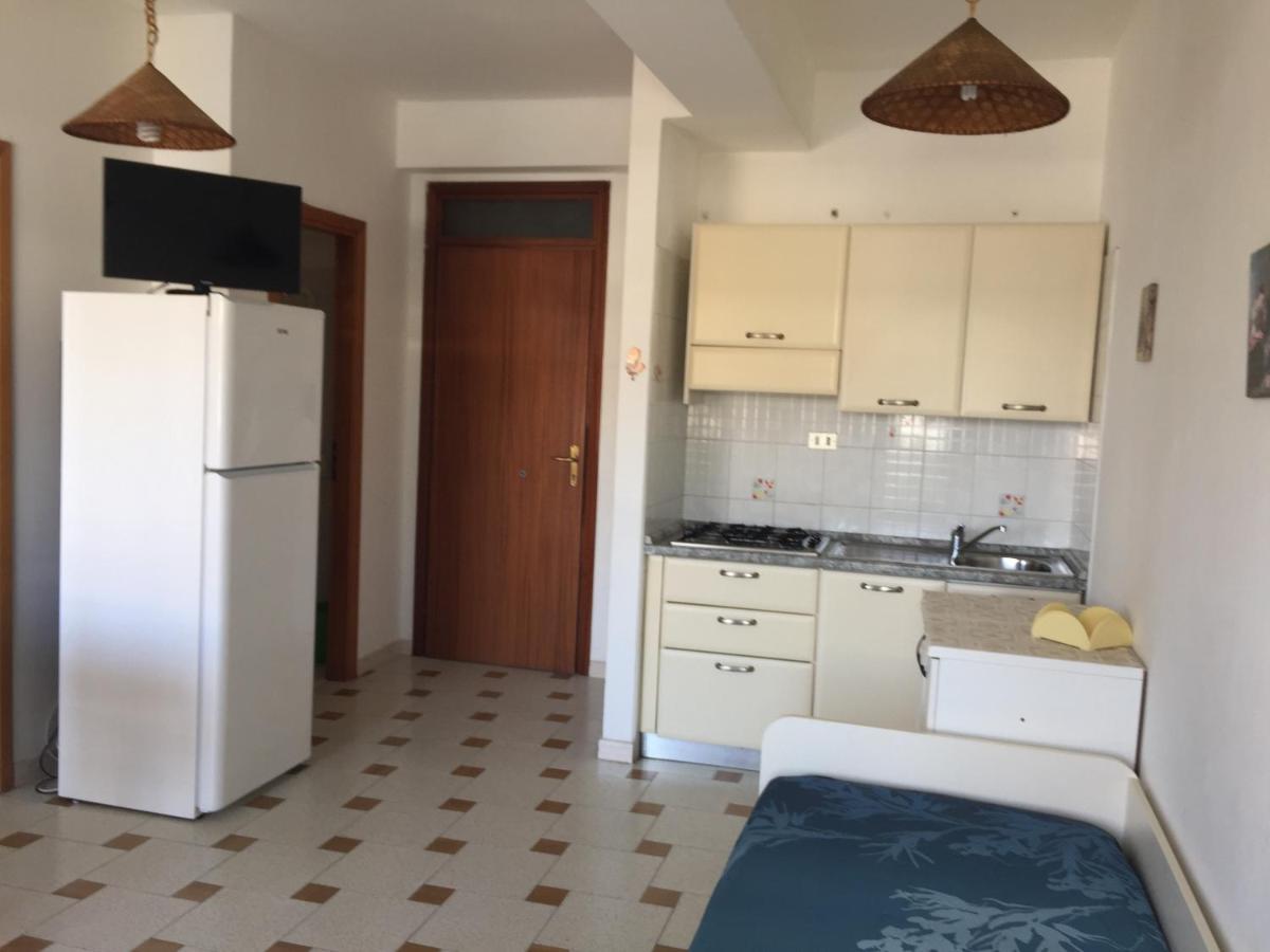 Le Zagare Apartments SantʼAlessio Siculo 外观 照片